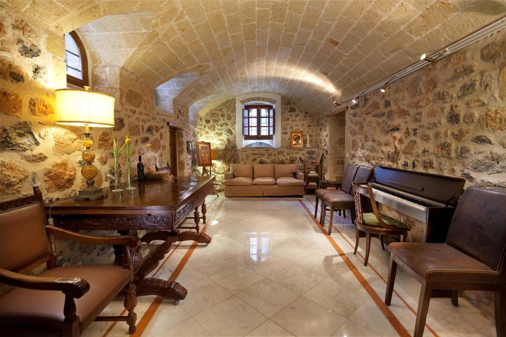 Theophano Art Hotel Monemvasia Luaran gambar
